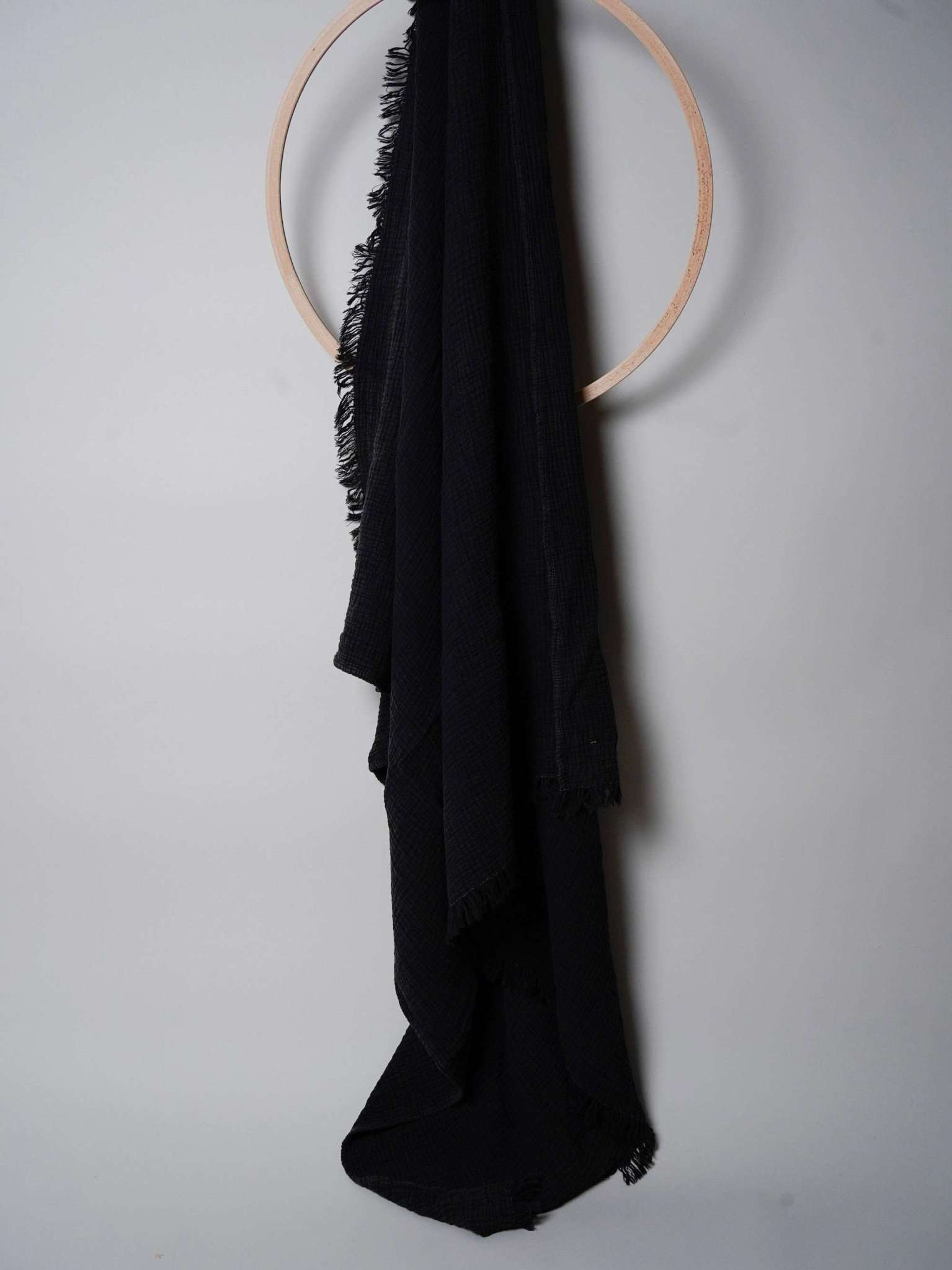 Couchdecke Wohnzimmer Musselin Baumwolle schwarz