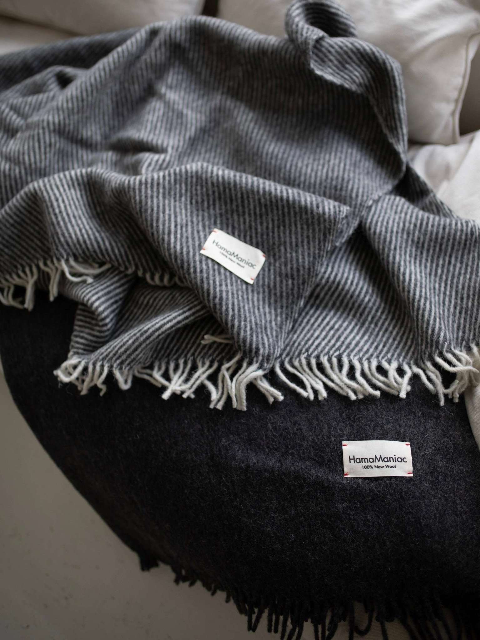 Wolldecke Couchdecke Wohnzimmer anthrazit gestreift