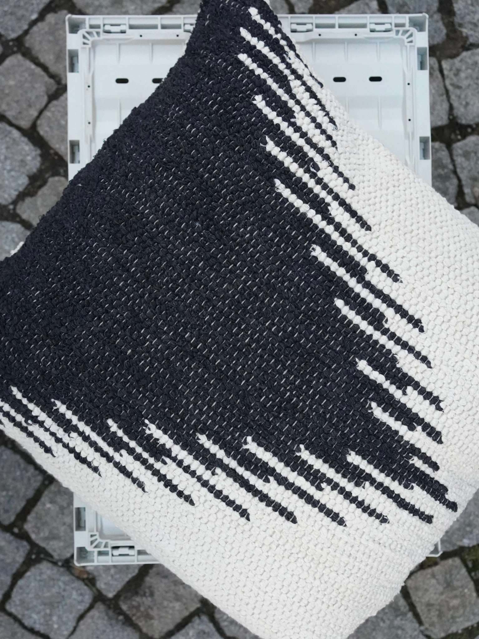 Kissen Wohnzimmer handgewebt Baumwolle schwarz weiss