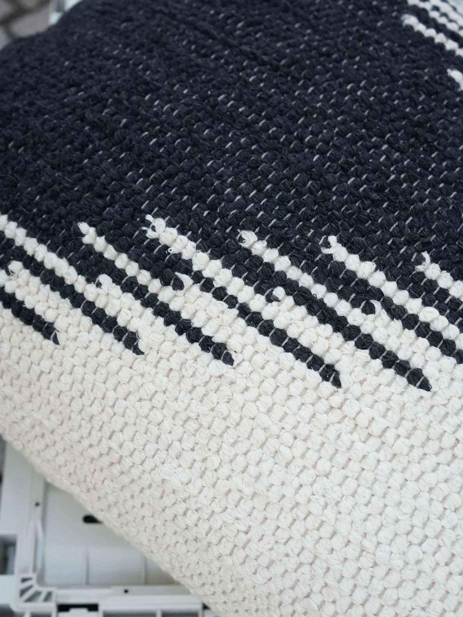 Kissen Wohnzimmer handgewebt Baumwolle schwarz weiss