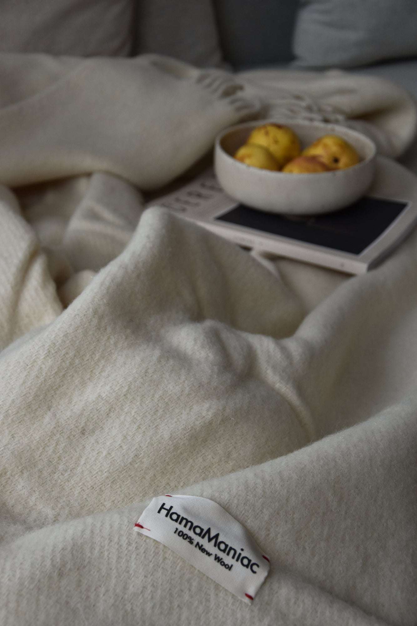 Wolldecke Couchdecke Wohnzimmer creme natur