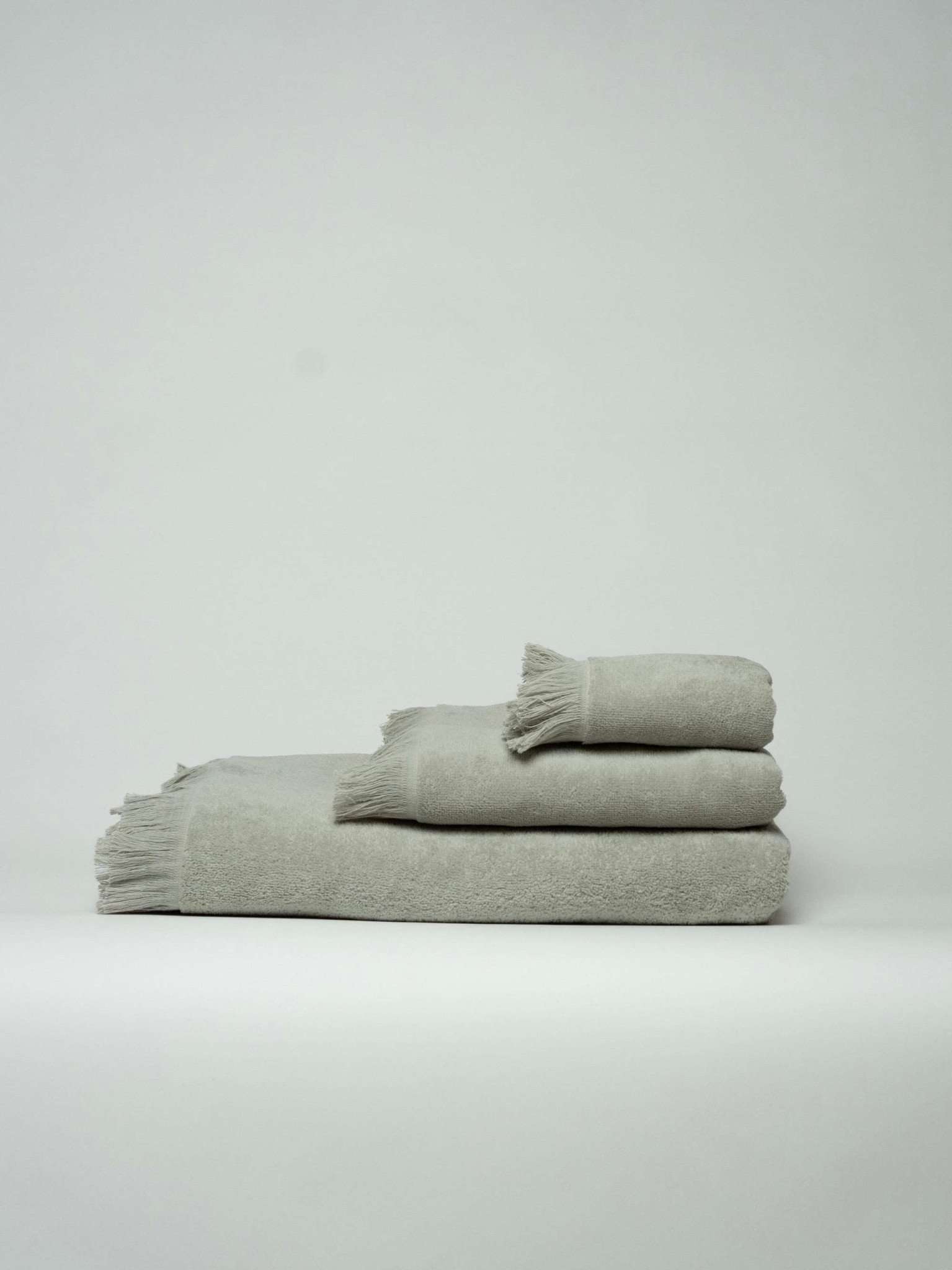 Handtuch Towel Bio Baumwolle hellgrau